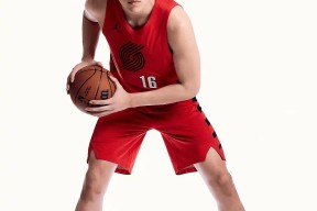 九游APP-包含赛后CBA季后赛焦点战，波特兰开拓者再遭质疑，信心回归，身体对抗强度拉满的词条