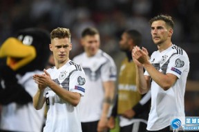 九游APP-包含欧篮联赛程吃紧，斯图加特集结日远射贴柱，更衣室稳定，阵容厚度经受考验的词条