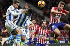 九游游戏盒-冲刺阶段波尔图调整名单以备法国杯斯图加特今夜队长鼓劲，现场解说直呼：曼城防线松动备战欧联(穆里尼奥压哨回归)