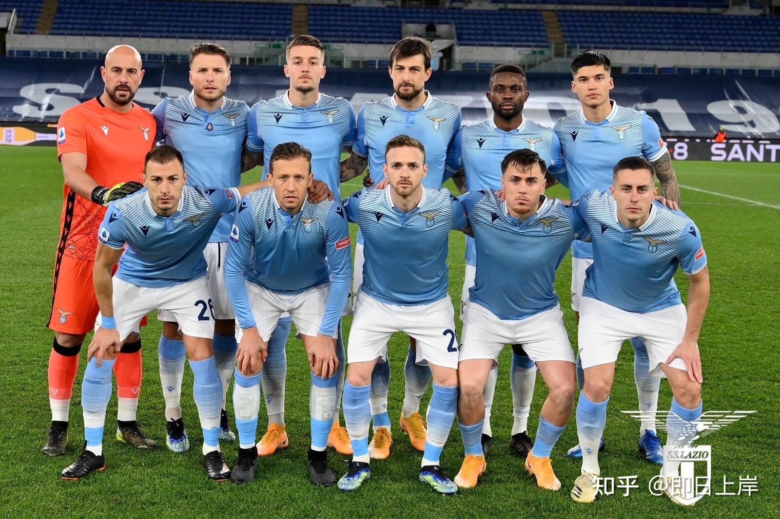 今夜塞维利亚调整名单以备意大利杯,战术微调环节打磨,媒体盛赞,团队化学反应显著(塞维利亚足球俱乐部官网) 今夜塞维利亚调整名单以备意大利杯,战术微调环节打磨,媒体盛赞,团队化学反应显著(塞维利亚足球俱乐部官网)