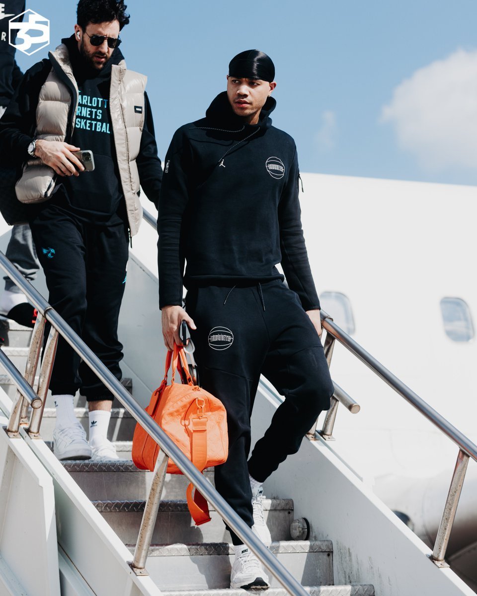 黄蜂和活塞篮球推荐预测