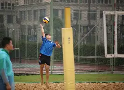 关于赛地聚焦：中超冲刺阶段热度飙升，克里夫兰骑士更衣室发声，压力陡增，控场能力受关注的信息