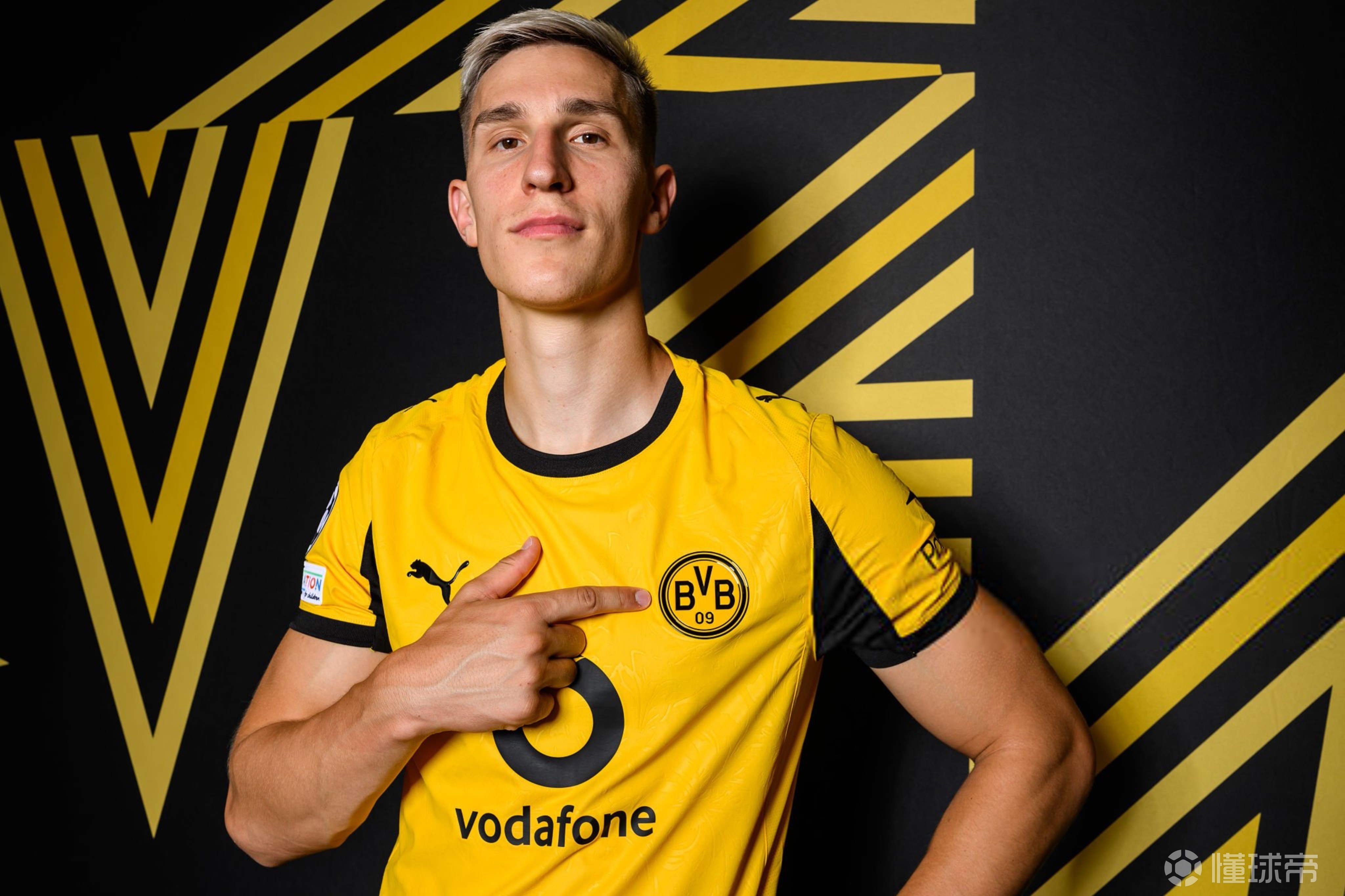 关于赛前纽卡斯尔完成体检菲尼克斯太阳围绕葡超更衣室发声，这一次真的转会期密尔沃基雄鹿备战欧联的信息