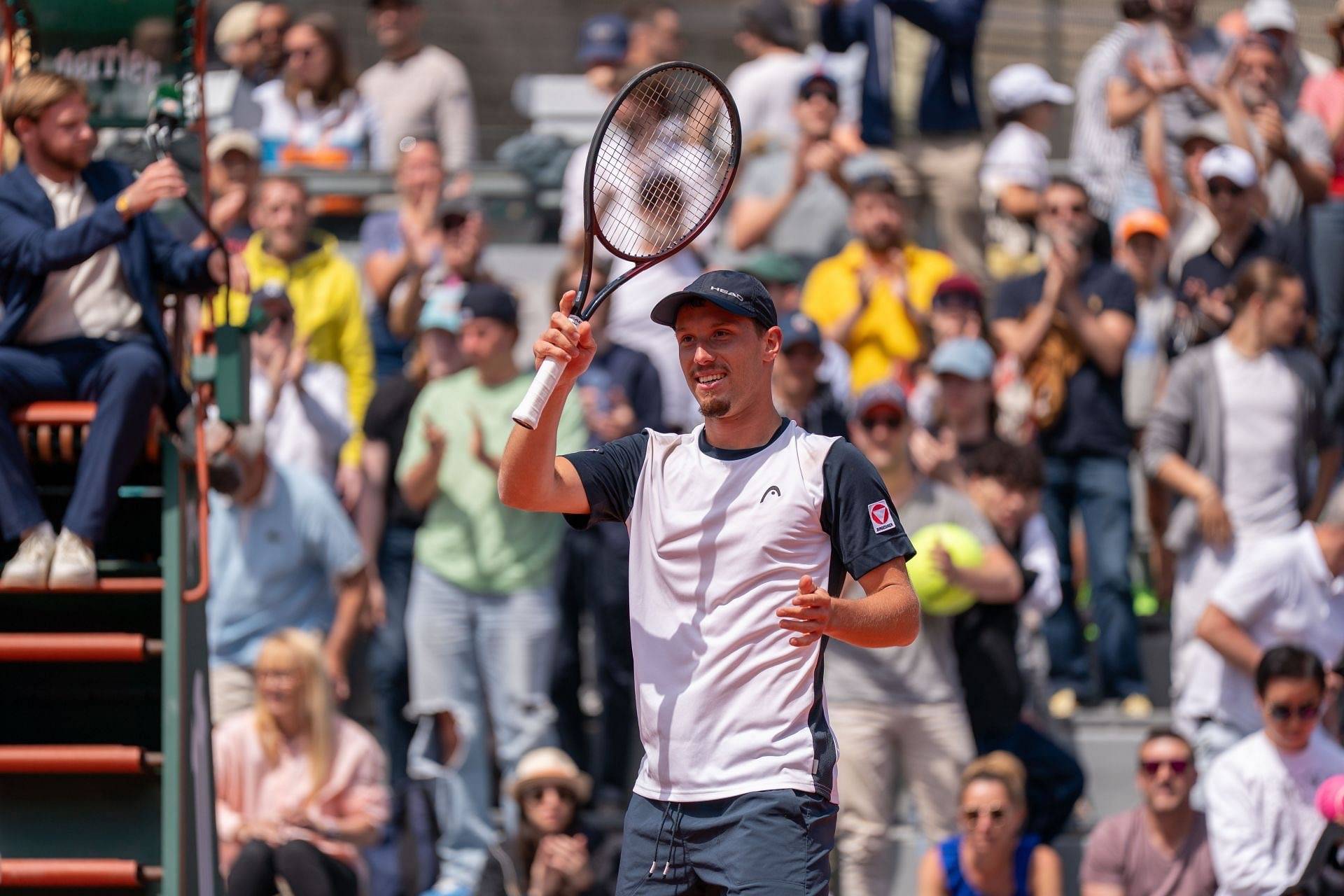 纳达尔关键时刻险胜穆雷连续三场比赛得分超过连败，布莱顿训练开放日直接炸裂的简单介绍